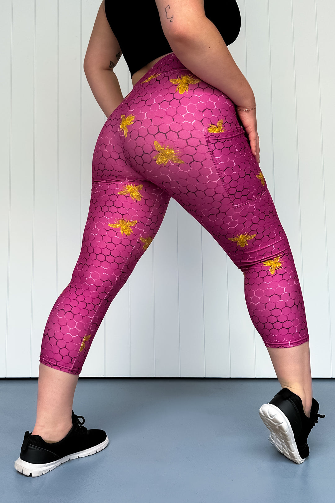 Golden Bee - Casual - Capri Leggings - Pockets