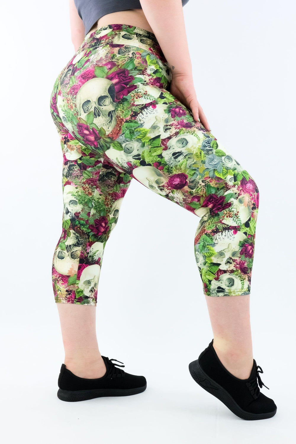 Skull Garden - Casual - Capri Leggings Casual Capri Leggings Pawlie
