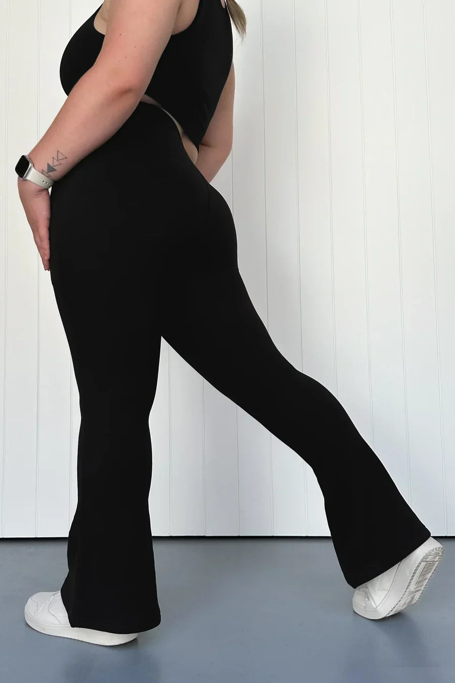 Flares & Wide Leg Pants