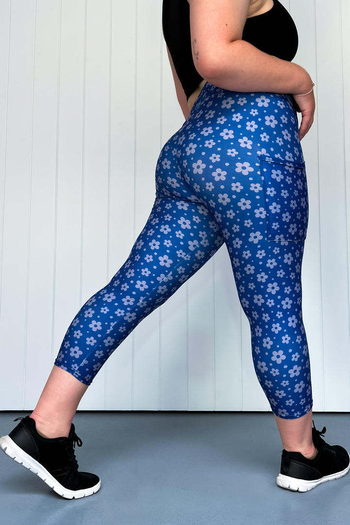 Navy Daisy Confetti - Casual - Capri Leggings - Pockets