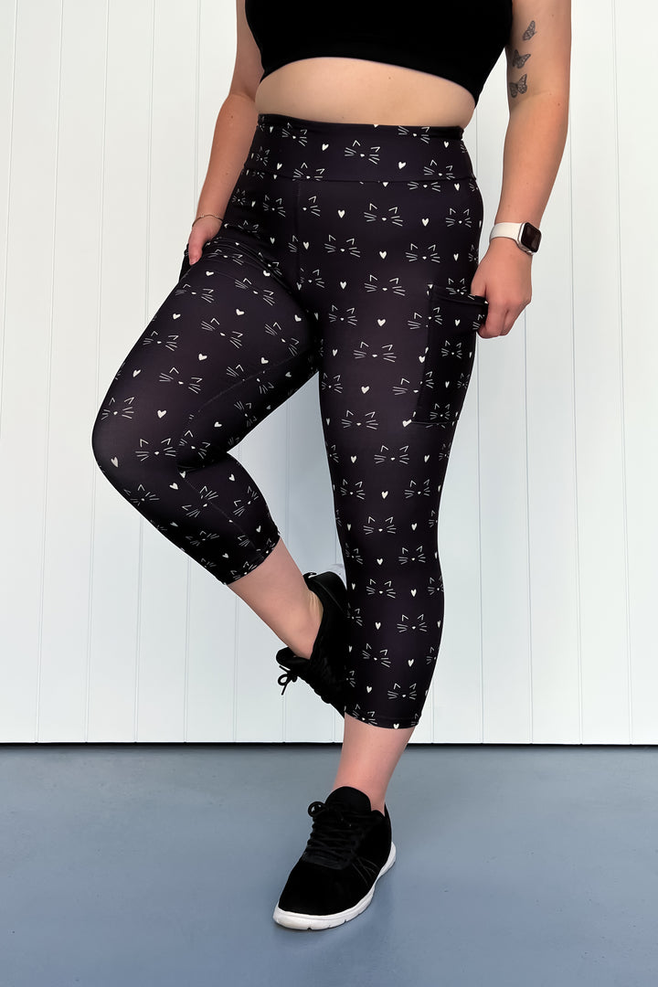 Nocturnal Whiskers - Casual - Capri Leggings - Pockets