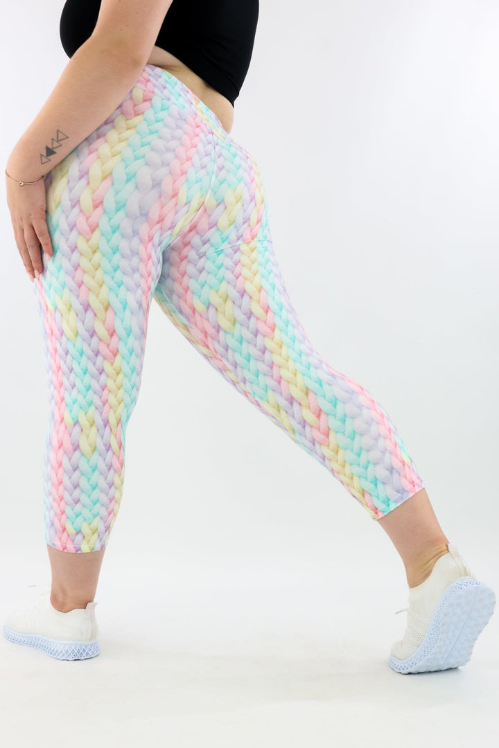 Pastel Knit - Casual - Capri Leggings