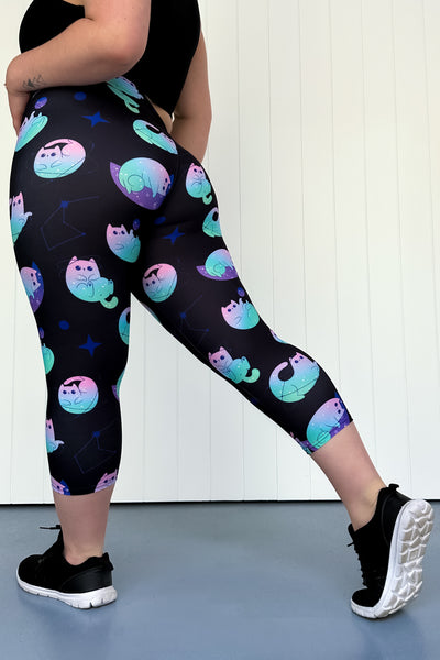 Celestial Cat - Casual - Capri Leggings