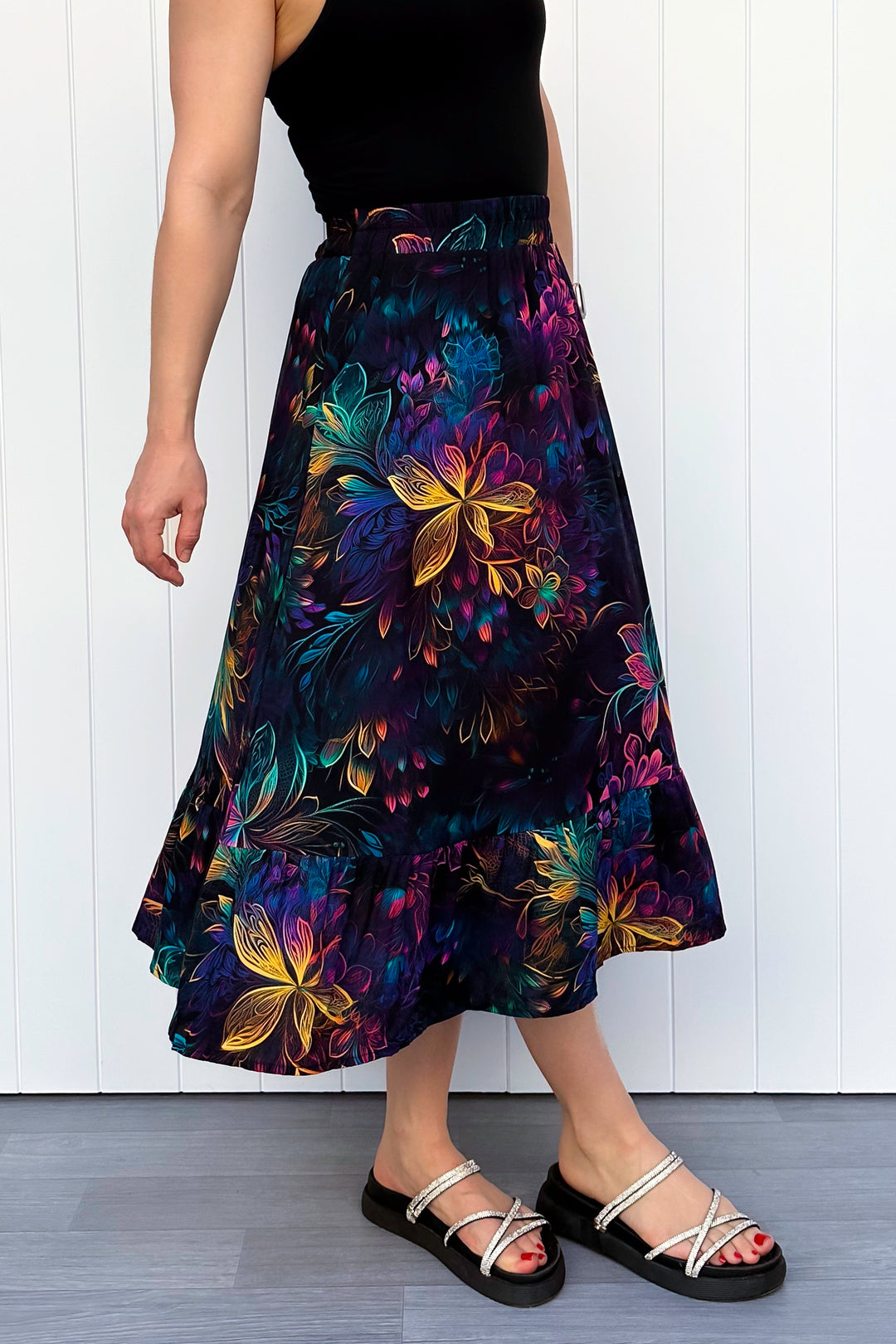 Zinnia Midi Skirt - Spectral Garden - Pockets