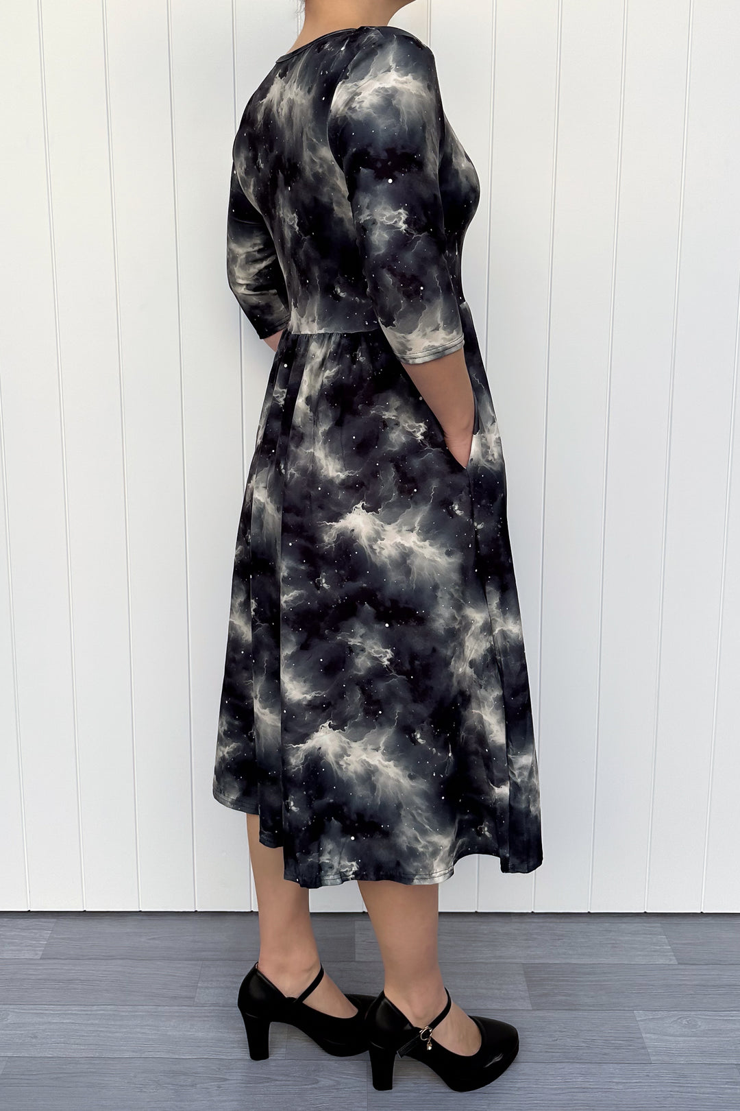 Galaxy Storm - Midi Dress - 3/4 Sleeve - Pockets