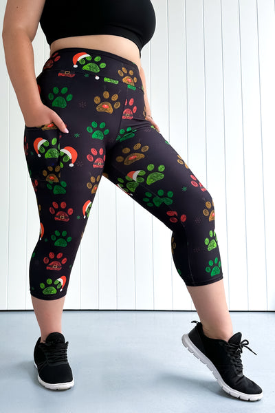 Santa Paws - Casual - Capri Leggings - Pockets