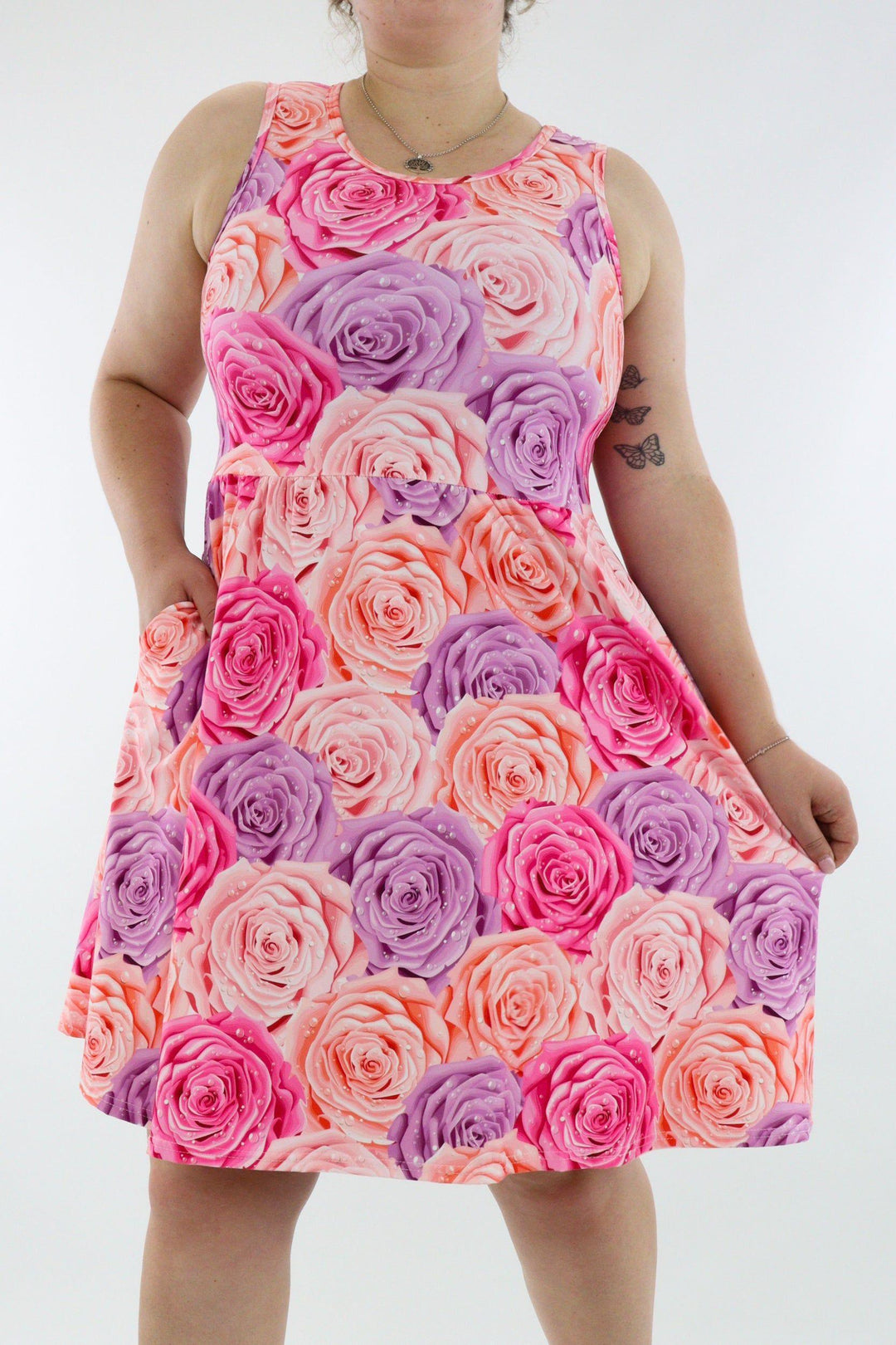 Rose - Sleeveless Skater Dress - Knee Length - Side Pockets - Pawlie