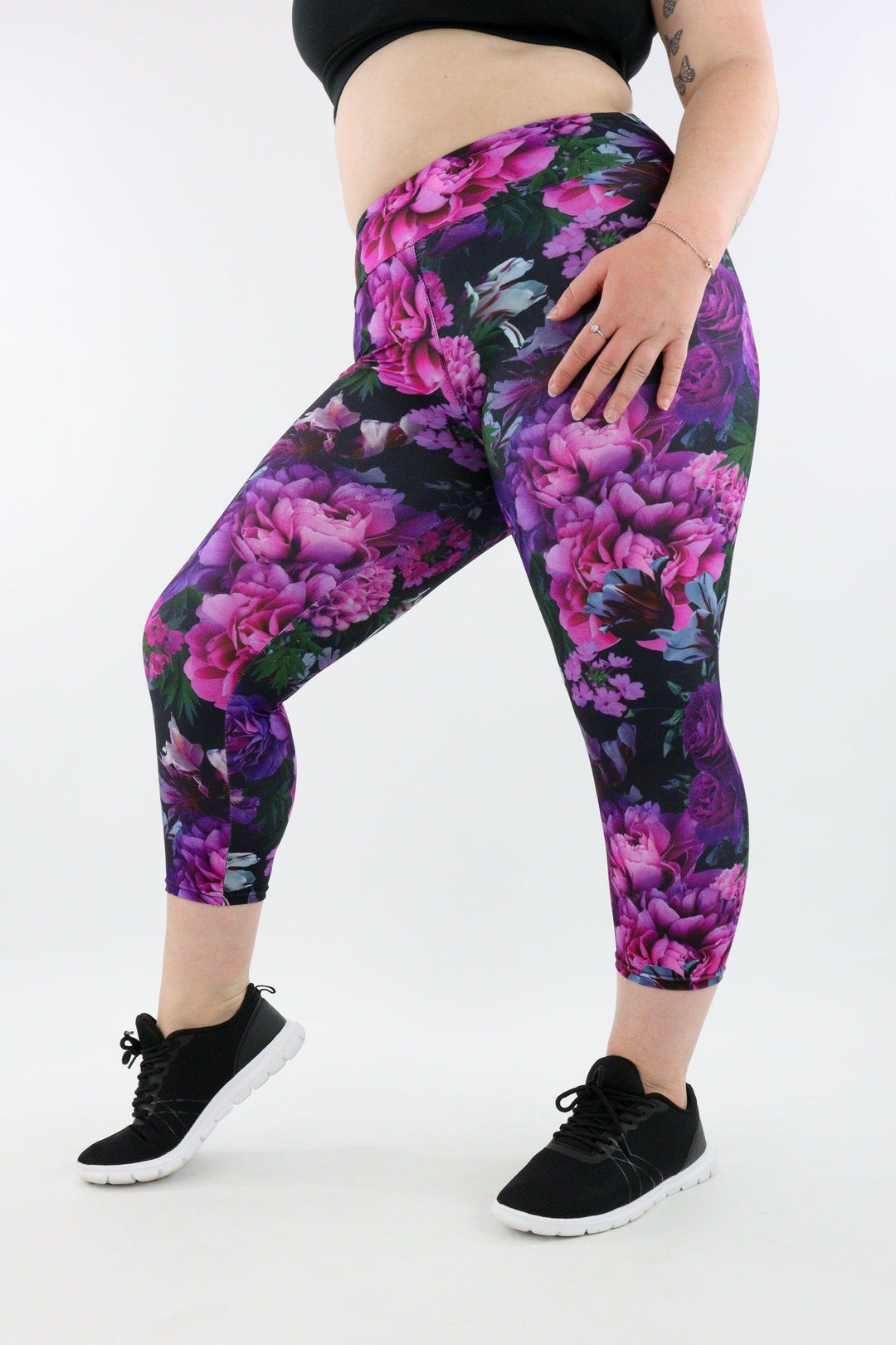 Serenity Flora - Casual - Capri Leggings Casual Capri Leggings Pawlie   