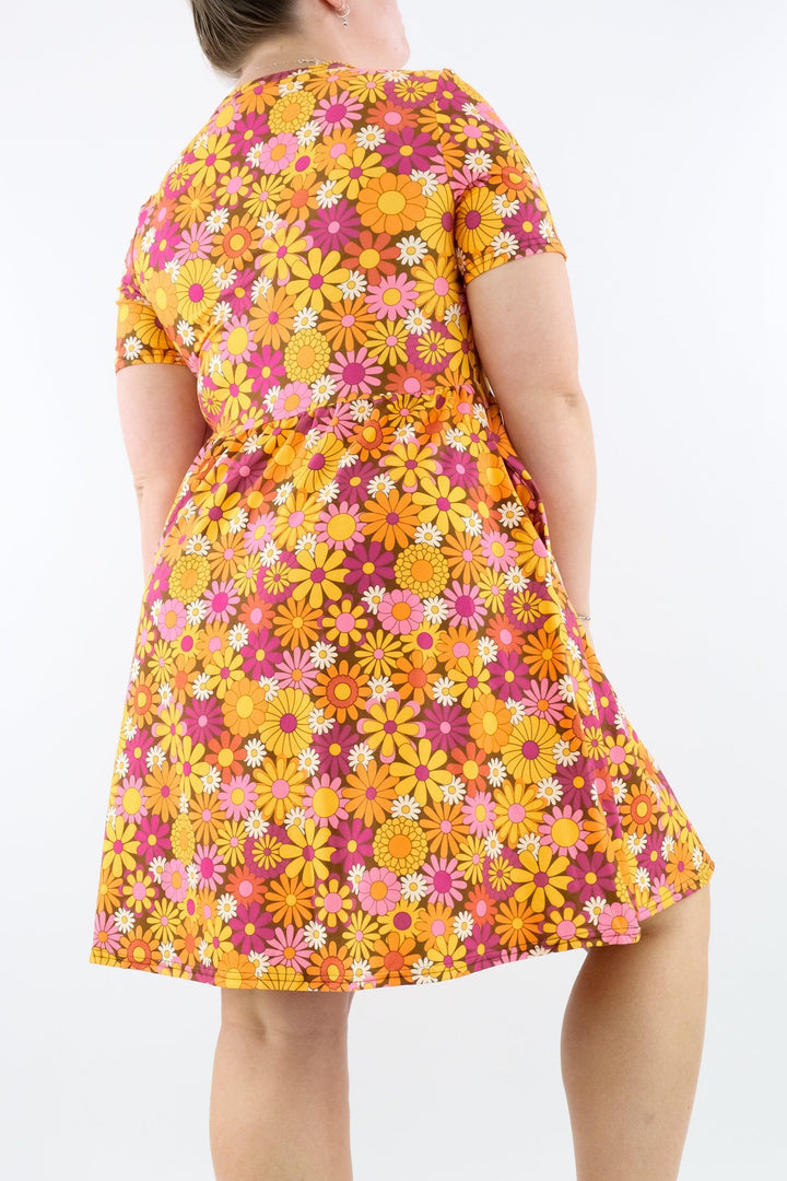 Posy Pop - Short Sleeve Skater Dress - Knee Length - Side Pockets - Pawlie