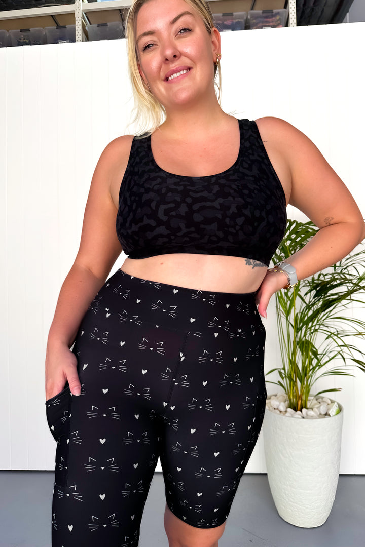 Nocturnal Whiskers - Casual - Long Shorts - Pockets