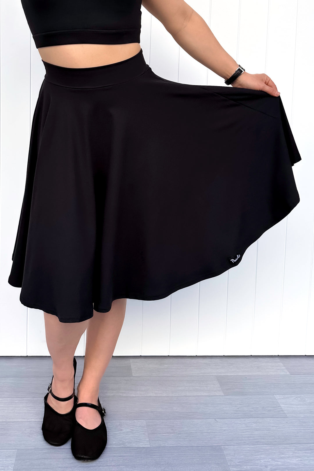 Seraphine Knee-Length Skirt - Black