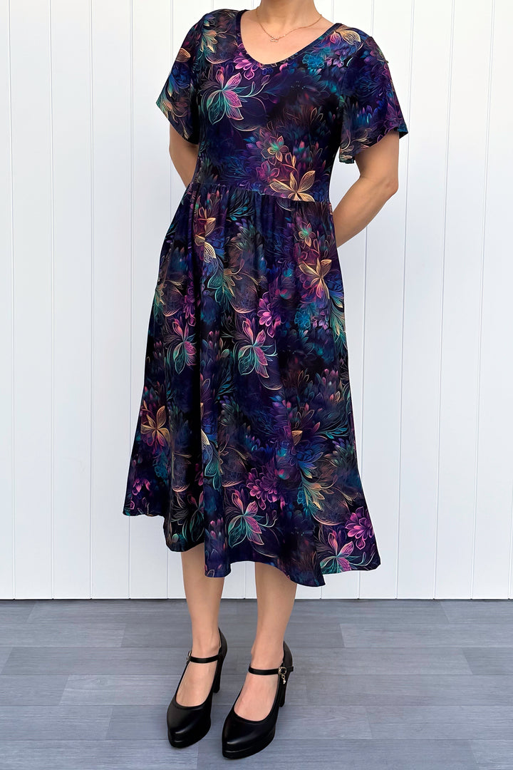 Spectral Garden - Midi Dress - Flutter Sleeve - Pockets