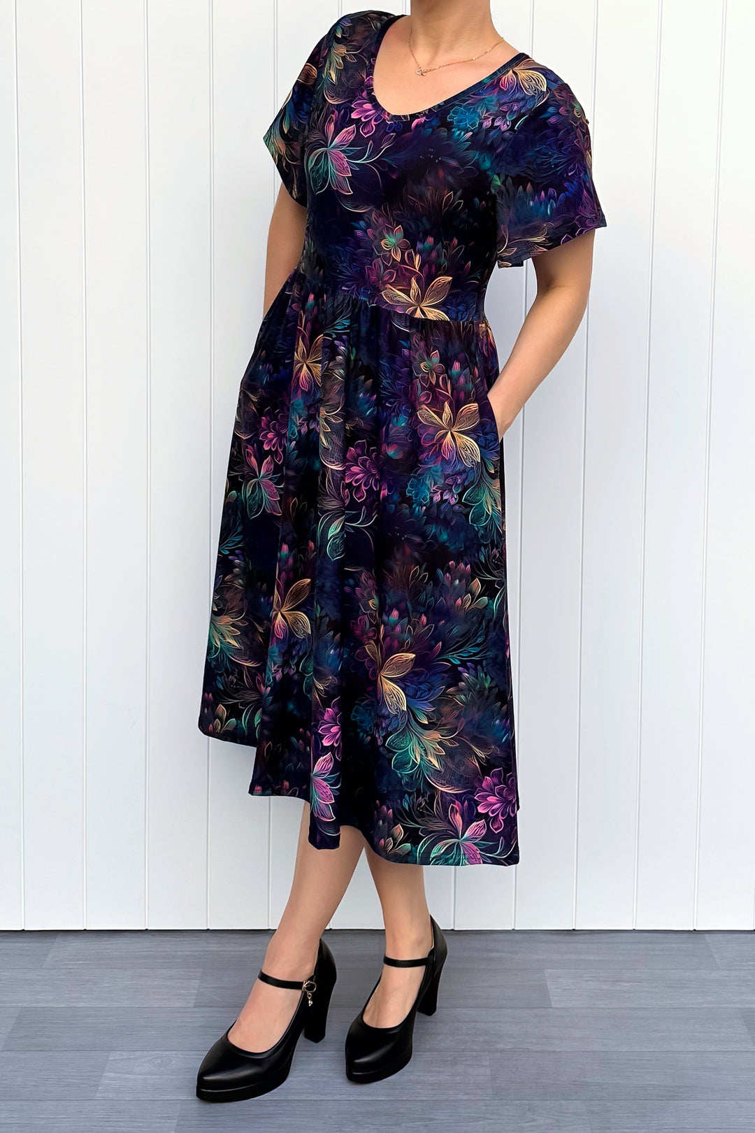 Spectral Garden - Midi Dress - Flutter Sleeve - Pockets