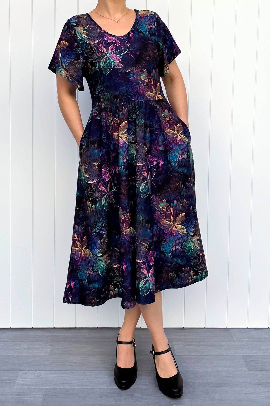 Spectral Garden - Midi Dress - Flutter Sleeve - Pockets