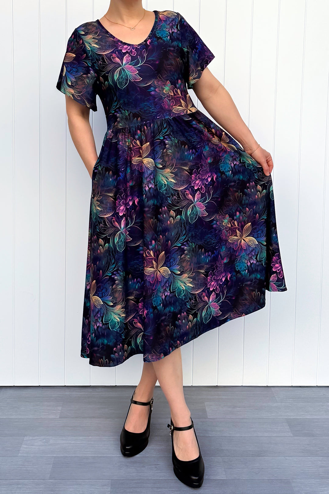 Spectral Garden - Midi Dress - Flutter Sleeve - Pockets