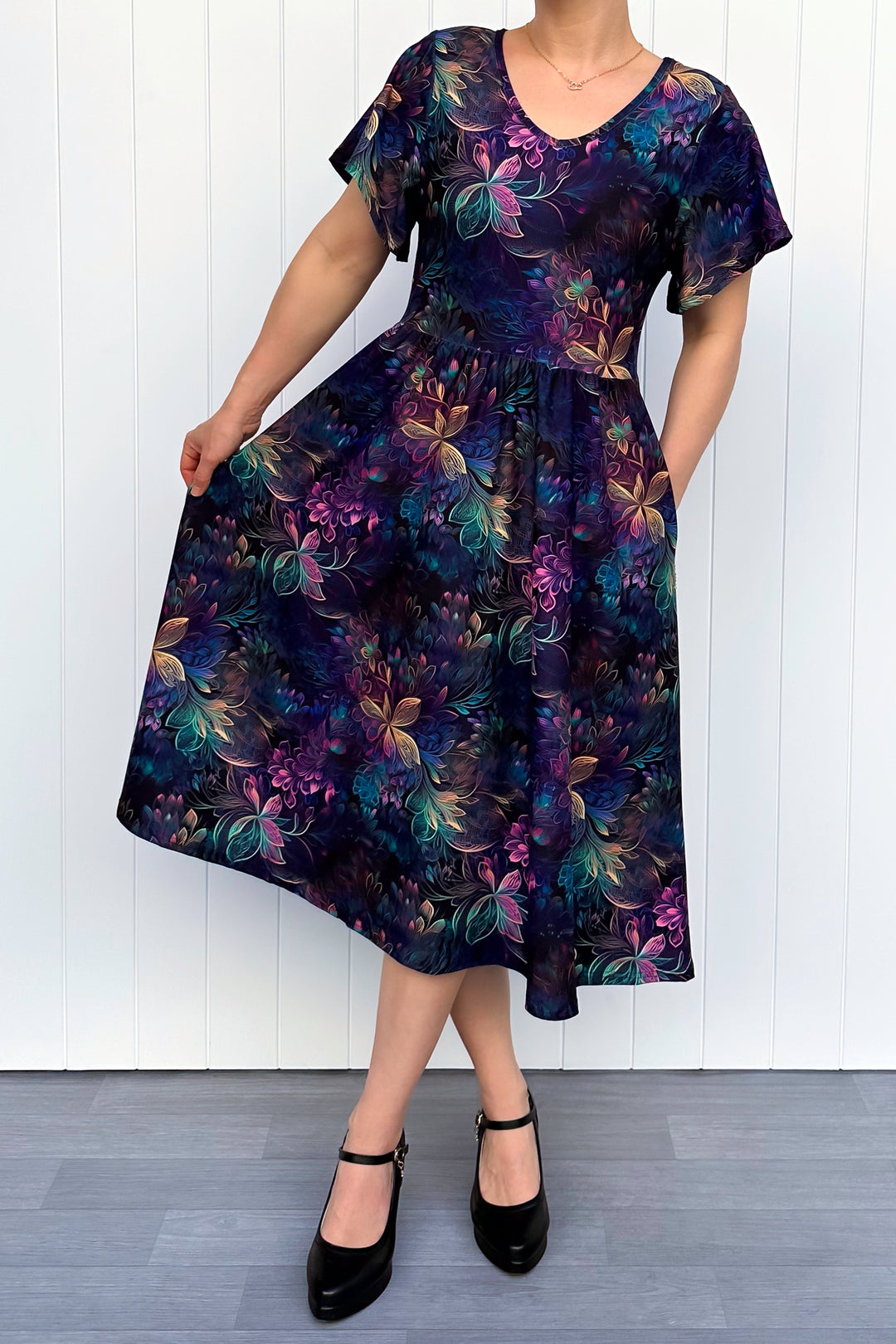 Spectral Garden - Midi Dress - Flutter Sleeve - Pockets
