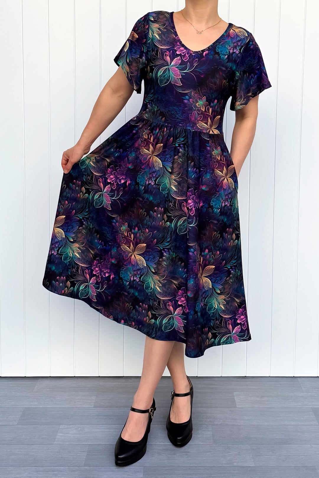 Spectral Garden - Midi Dress - Flutter Sleeve - Pockets
