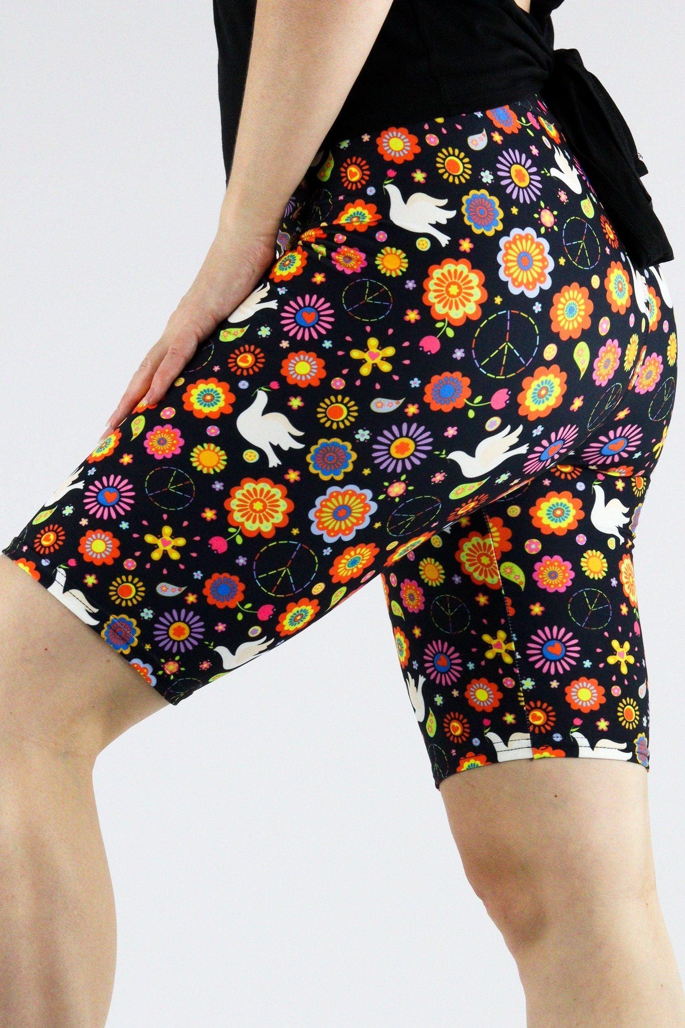 Peace Vibes - Casual Long Shorts Casual Shorts Pawlie   