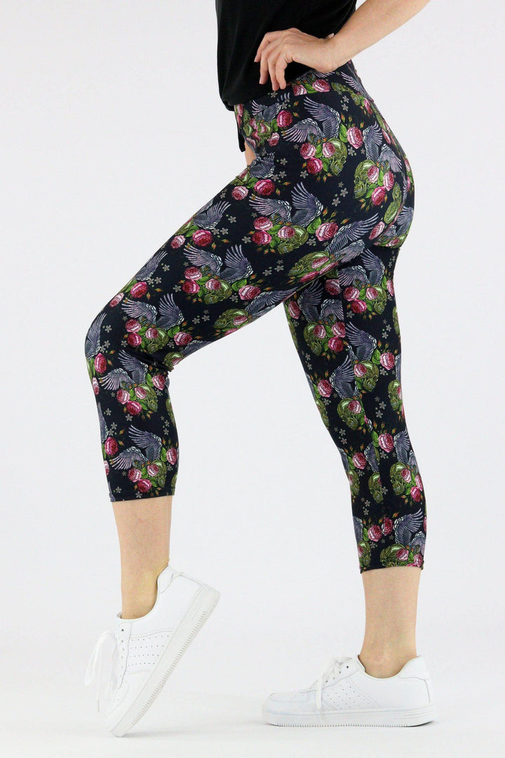 Angel Skull - Casual Capri Leggings Casual Capri Leggings Pawlie   
