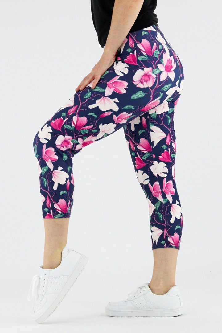 Vintage Magnolia - Casual Capri Leggings Casual Capri Leggings Pawlie   