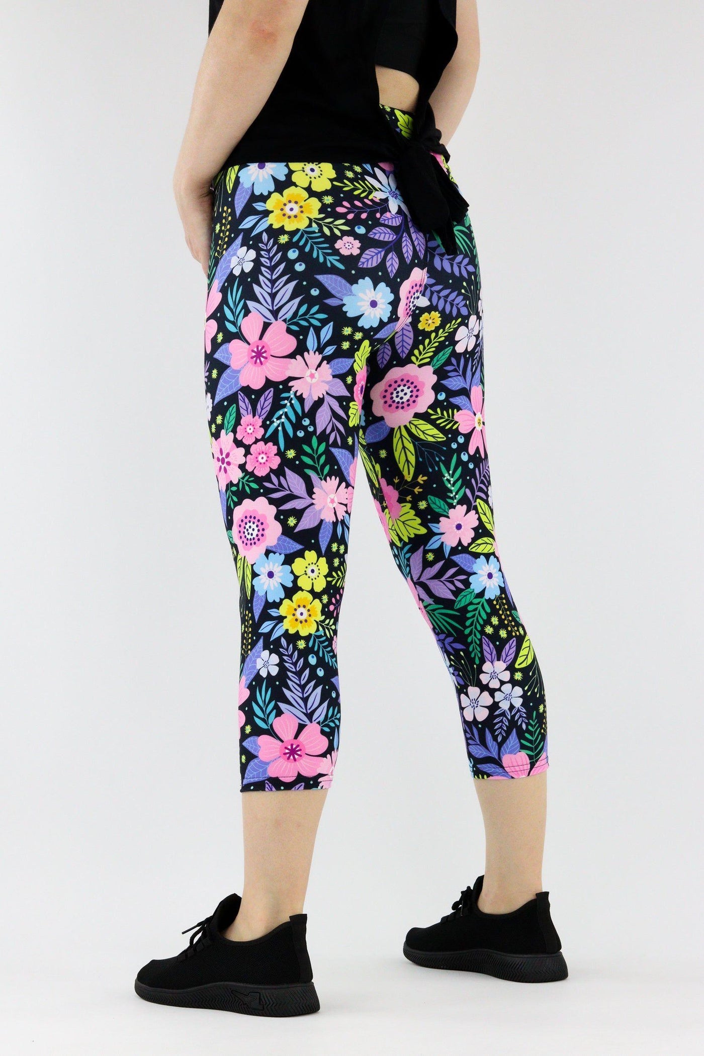 Pinky Petals - Casual - Capri Leggings Casual Capri Leggings Pawlie   