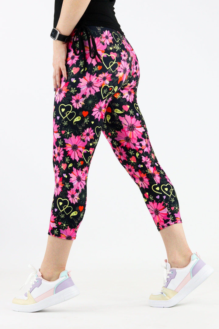 Floral Heart - Casual Capri Leggings Casual Capri Leggings Pawlie   