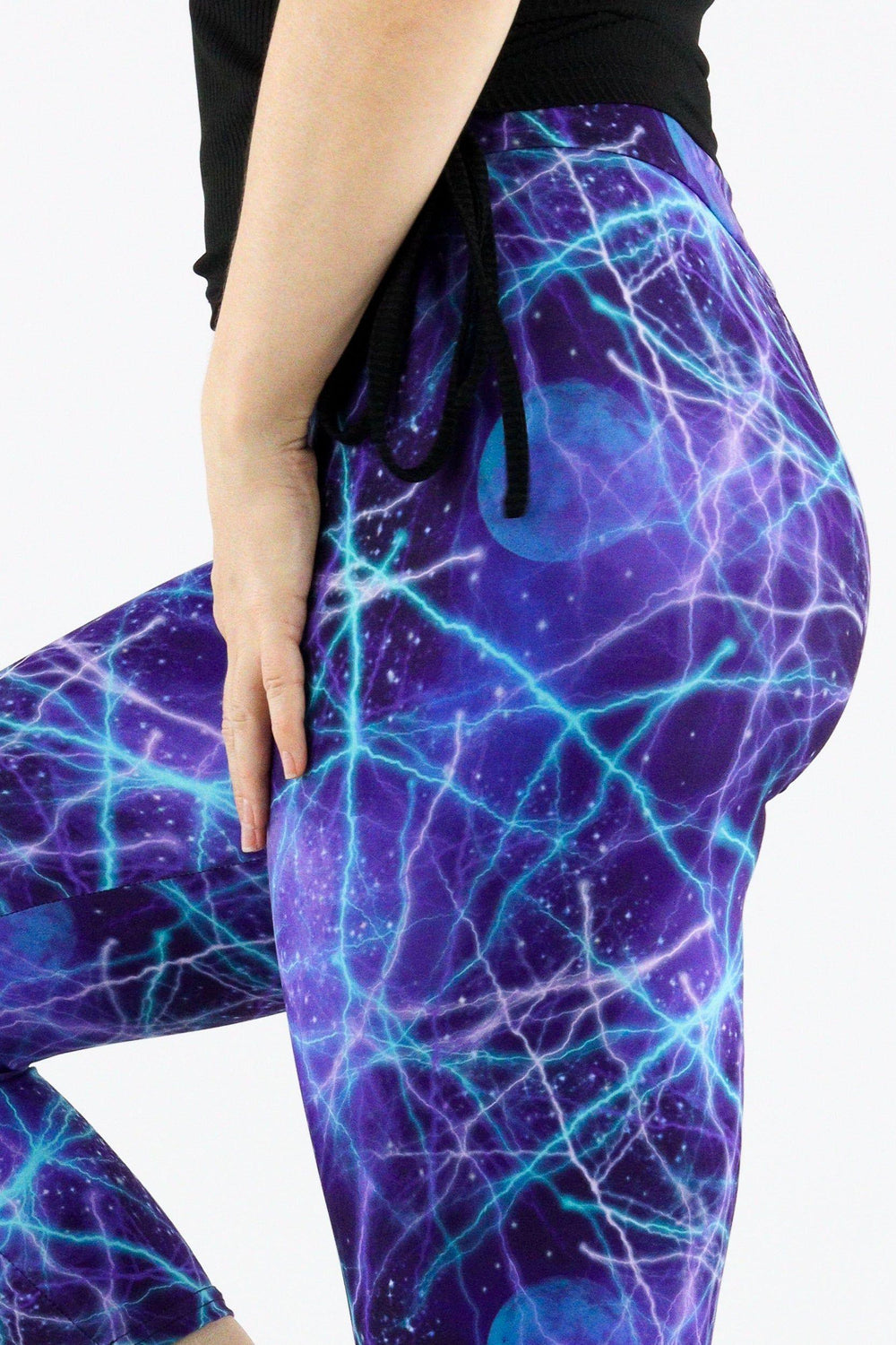 Lightning World - Casual Capri Leggings Casual Capri Leggings Pawlie   