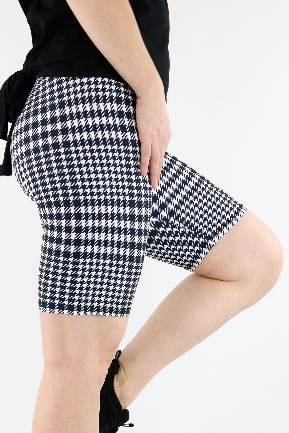 Houndstooth - Casual Long Shorts Casual Shorts Pawlie   