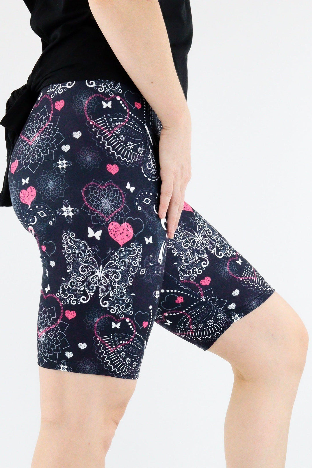 Butterfly Love - Casual Long Shorts Casual Shorts Pawlie   