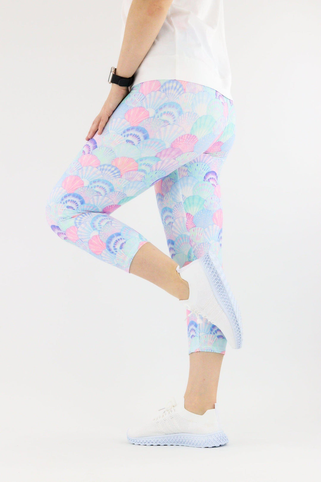 Seashells - Casual Capri Leggings Casual Capri Leggings Pawlie   